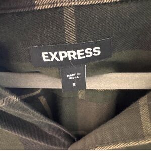 Express men’s dress shirt size small